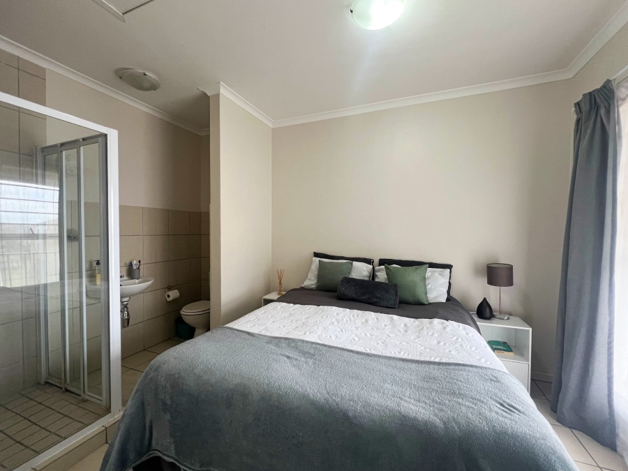 To Let 1 Bedroom Property for Rent in Kraaifontein East Western Cape